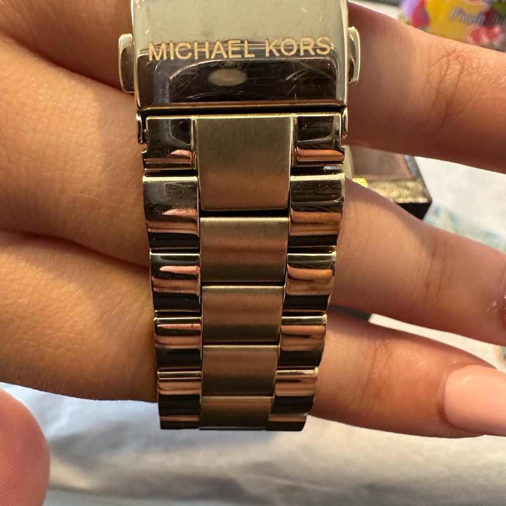 Michael kors watch
